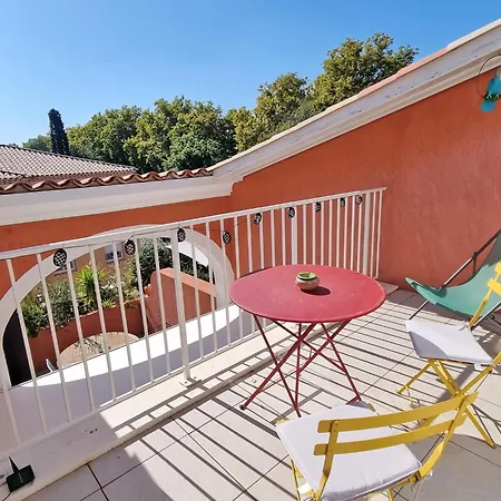 Maison Du Port Apartment Grimaud