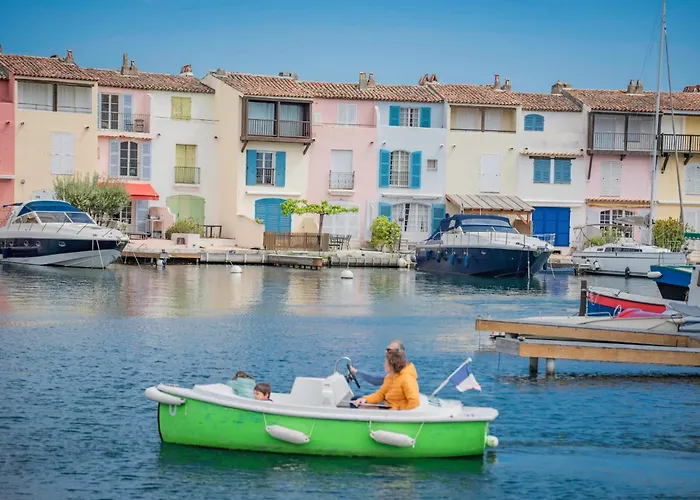 Maison Du Port